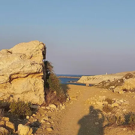 Sunny Large Terrace Wifi Airconditioners Bbq * Mellieħa